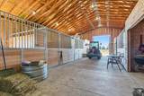 560 8600 - Photo 48