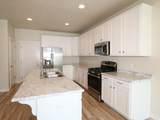 1874 Parkview Dr - Photo 7