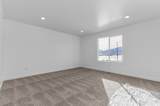 324 Sadie Ct - Photo 18