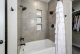 453 300 - Photo 20