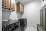 453 300 - Photo 23