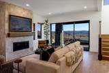 1685 Crystal Ct - Photo 18