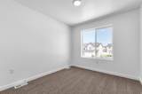 1858 Albion Dr - Photo 5