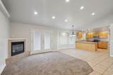 877 200 - Photo 12