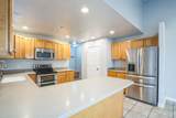 877 200 - Photo 10
