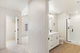 1172 Meridian Ln - Photo 10