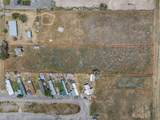 264 Center St - Photo 4