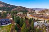7092 Canyon Dr - Photo 8