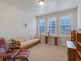 925 Donner Way - Photo 26