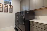 1876 Oakwood Cir - Photo 41