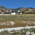 670 Cherry Ridge Ln - Photo 2