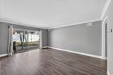 2199 Carriage Ln - Photo 4