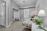 2990 Riverside Dr - Photo 15