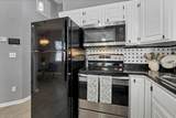 2990 Riverside Dr - Photo 7