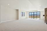 1021 Vissen Way - Photo 15
