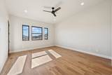 1021 Vissen Way - Photo 10