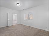 8215 Clear Rock Rd - Photo 12