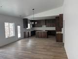 3040 Mountain Rd - Photo 4