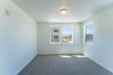 718 W Blue Magic Ln - Photo 12