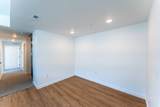718 W Blue Magic Ln - Photo 6