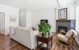 1890 Courtney Way - Photo 7
