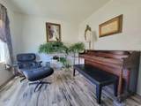 3536 Hawk Dr - Photo 2