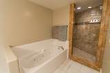 3075 Kennedy Dr - Photo 18