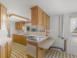 1204 Iris Ln - Photo 8