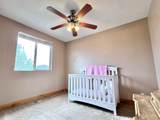 1918 Woodview Dr - Photo 12