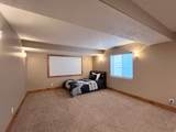 1918 Woodview Dr - Photo 19
