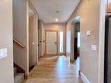 1918 Woodview Dr - Photo 8