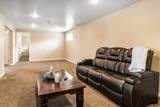 2156 Elaine Dr - Photo 25