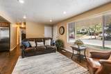 2156 Elaine Dr - Photo 4