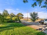 11437 Highway 6 - Photo 18