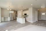 1159 Oakridge - Photo 6