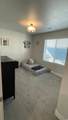 582 Petersen Pkwy - Photo 18