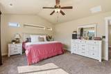 1497 Meadow Glen Dr - Photo 23