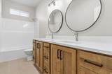 651 800 - Photo 26