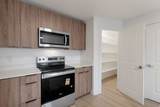 2172 Sawmill Blvd - Photo 11