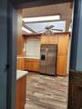 1005 Douglas St - Photo 2