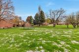 1340 2700 - Photo 35