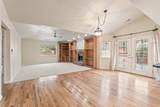 269 400 St - Photo 6