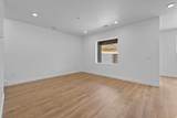 1810 Queens Garden Dr - Photo 15