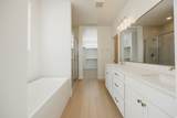 2915 Kingbird Dr - Photo 14