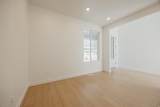 2915 Kingbird Dr - Photo 19