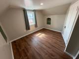 313 9TH St - Photo 18