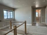 2841 Piper Way - Photo 9