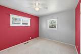 1441 Ellendale Ave - Photo 16