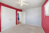 1441 Ellendale Ave - Photo 17