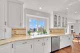 736 Deer View Cir - Photo 10